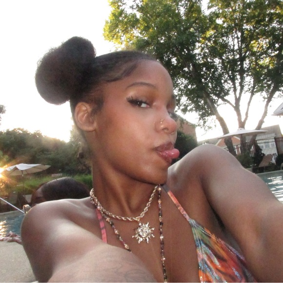 Meet your Posher, Daveigh - Picture 6 of 6